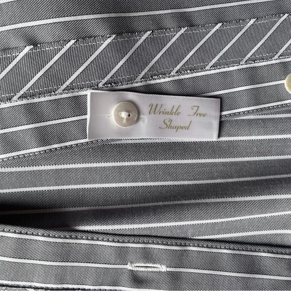 NEW!  Foxcroft women's dress shirt. - Picture 6 of 9